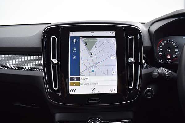 2019 Volvo XC40 T5 R-Design