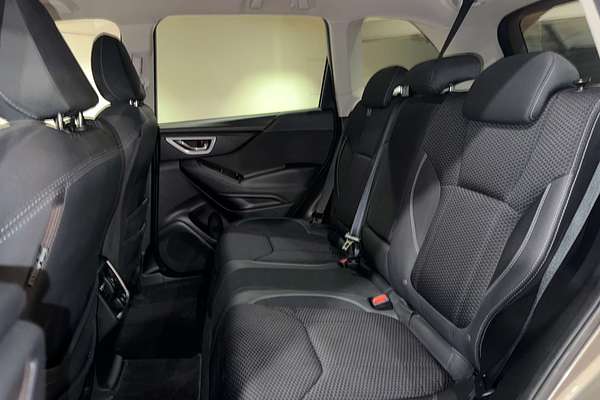2020 Subaru Forester 2.5i Premium S5