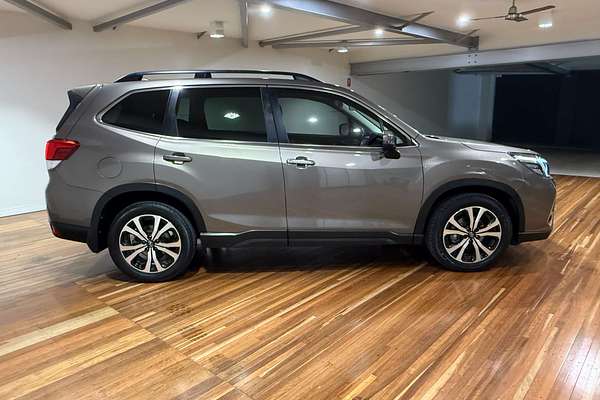 2020 Subaru Forester 2.5i Premium S5