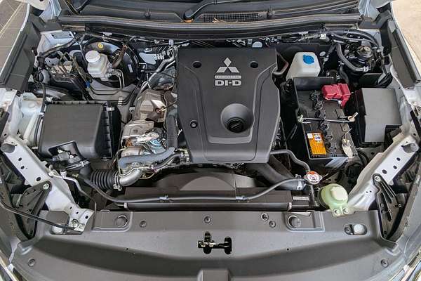 2023 Mitsubishi Triton GSR MR 4X4