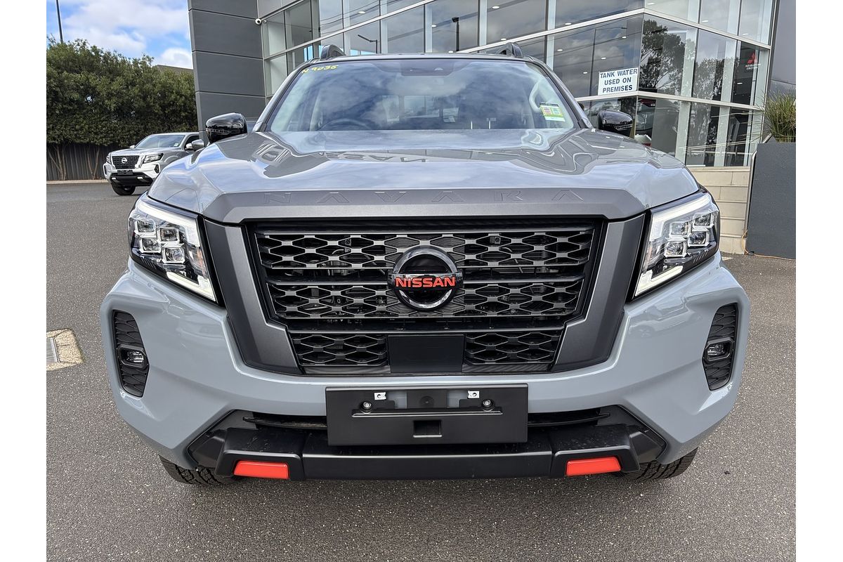 2025 Nissan Navara PRO-4X D23 4X4