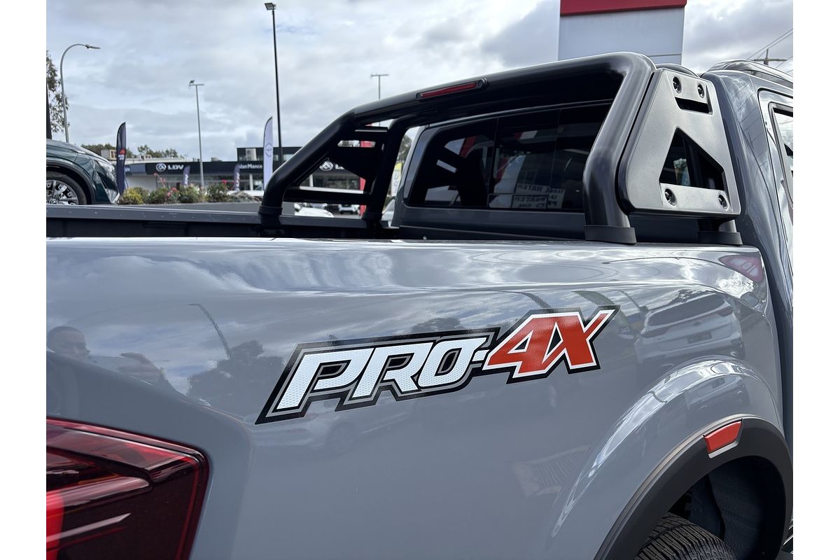 2025 Nissan Navara PRO-4X D23 4X4