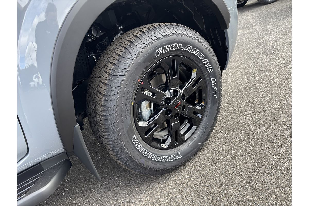 2025 Nissan Navara PRO-4X D23 4X4