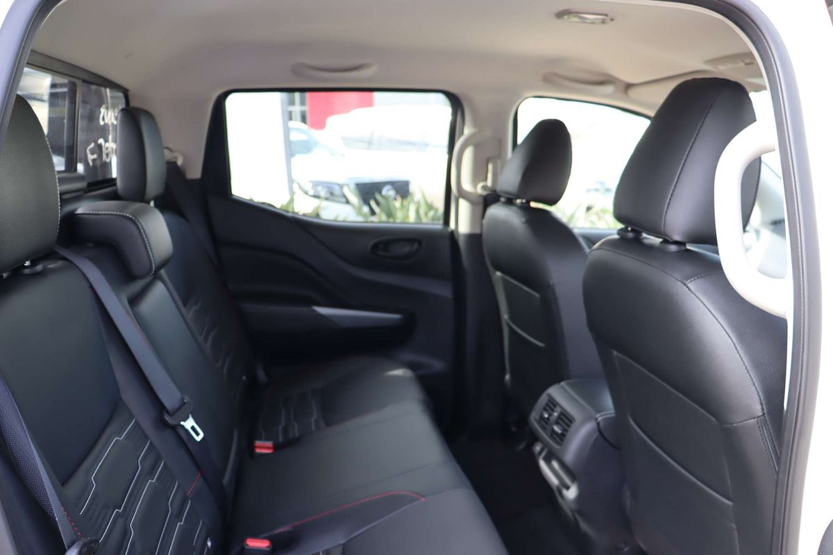 2024 Nissan Navara PRO-4X Warrior D23 4X4