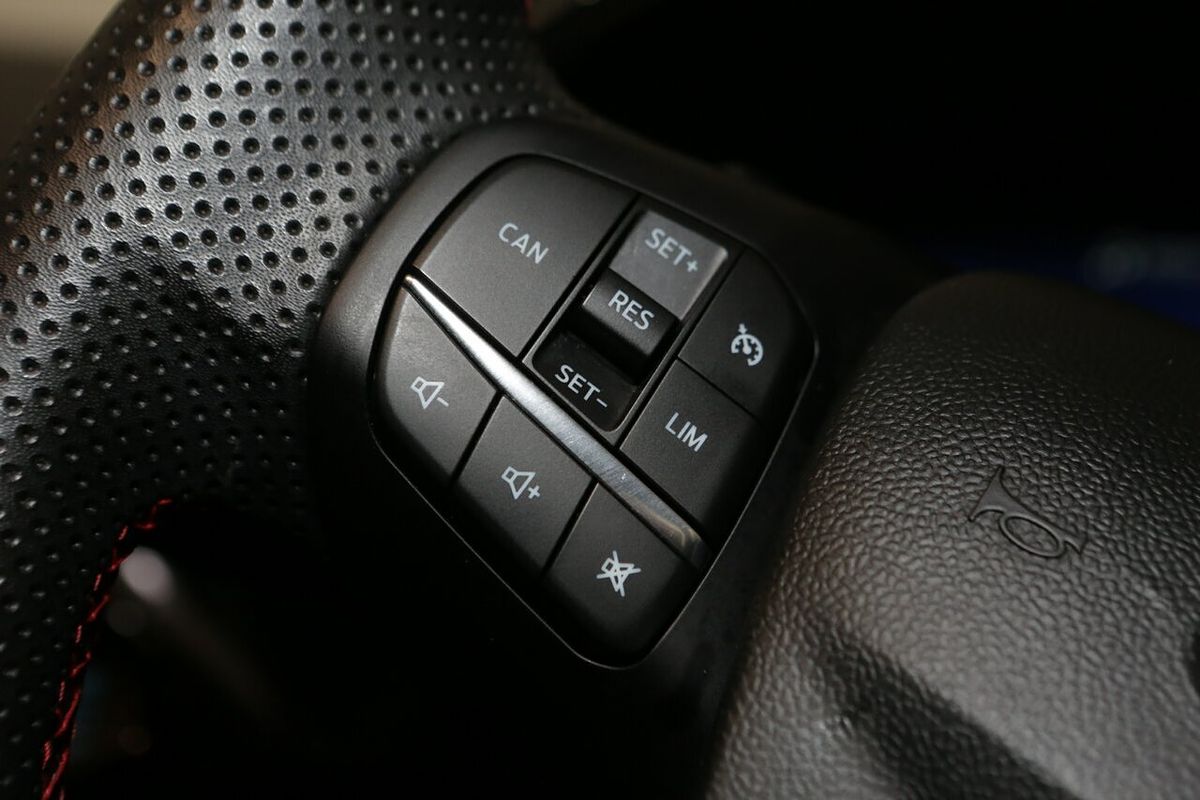 2022 Ford Puma ST-Line JK