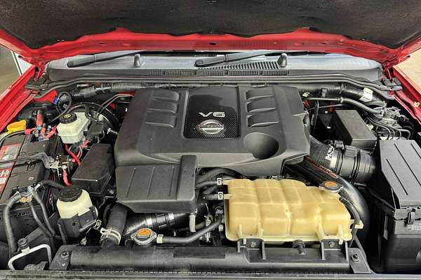 2012 Nissan NAVARA ST-X 550 DUAL CAB D40 S5 MY12