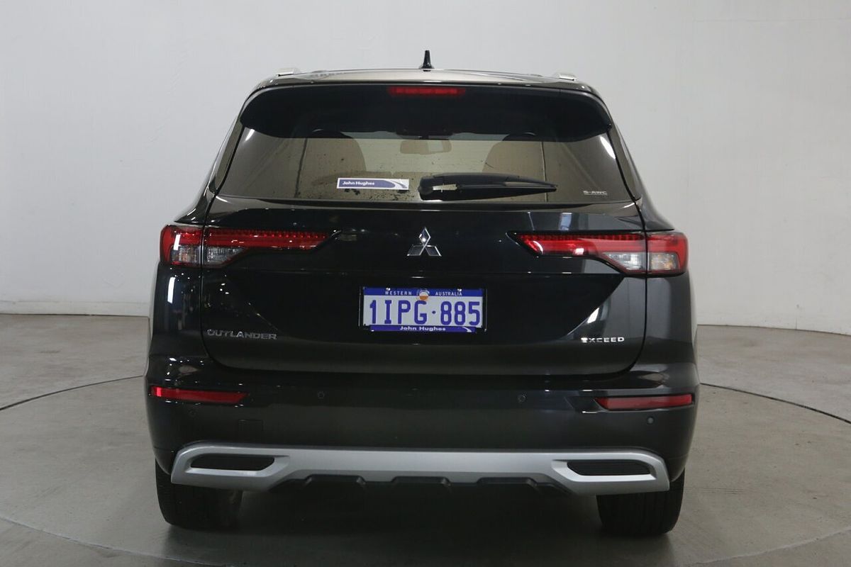 2022 Mitsubishi Outlander Exceed ZM