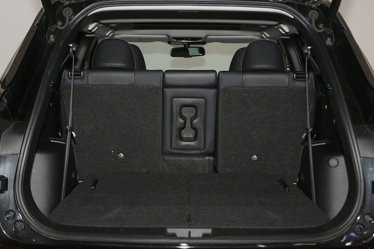 2022 Mitsubishi Outlander Exceed ZM