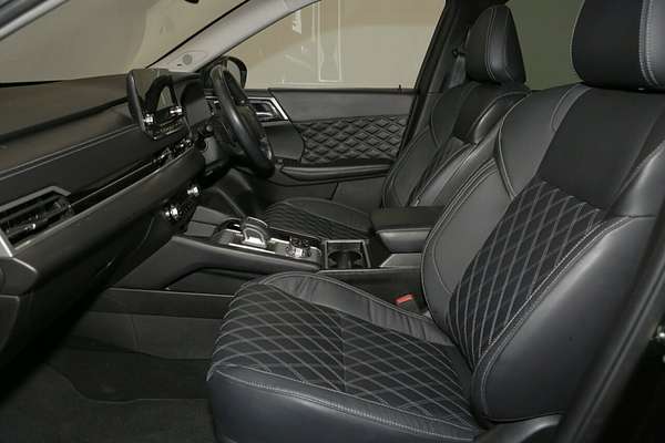 2022 Mitsubishi Outlander Exceed ZM