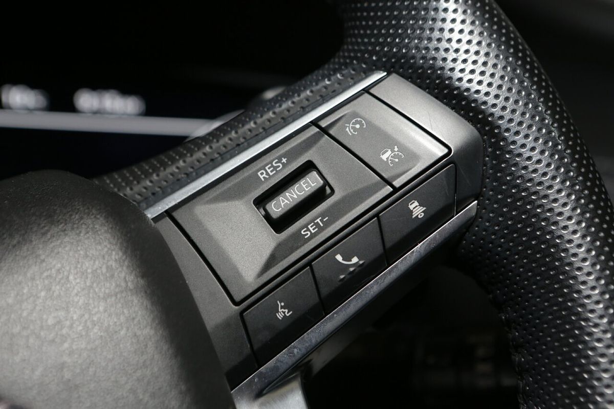 2022 Mitsubishi Outlander Exceed ZM
