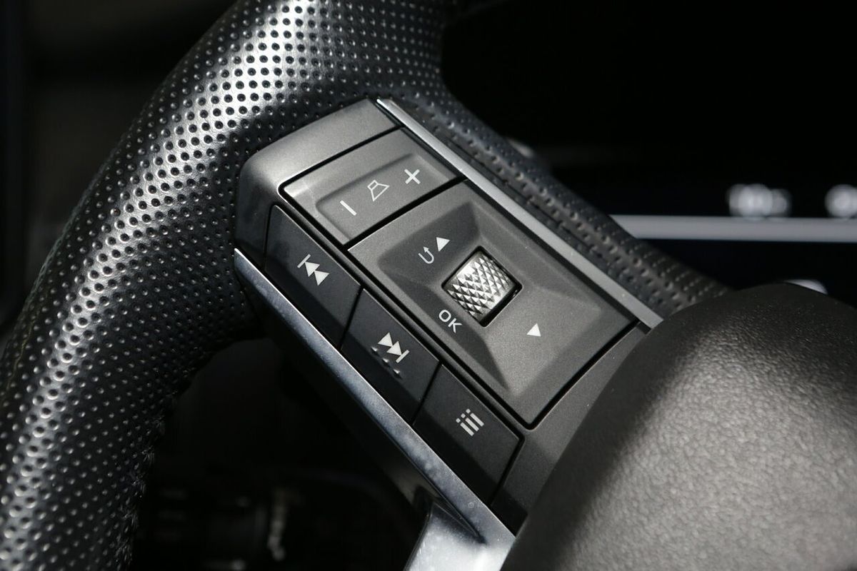 2022 Mitsubishi Outlander Exceed ZM