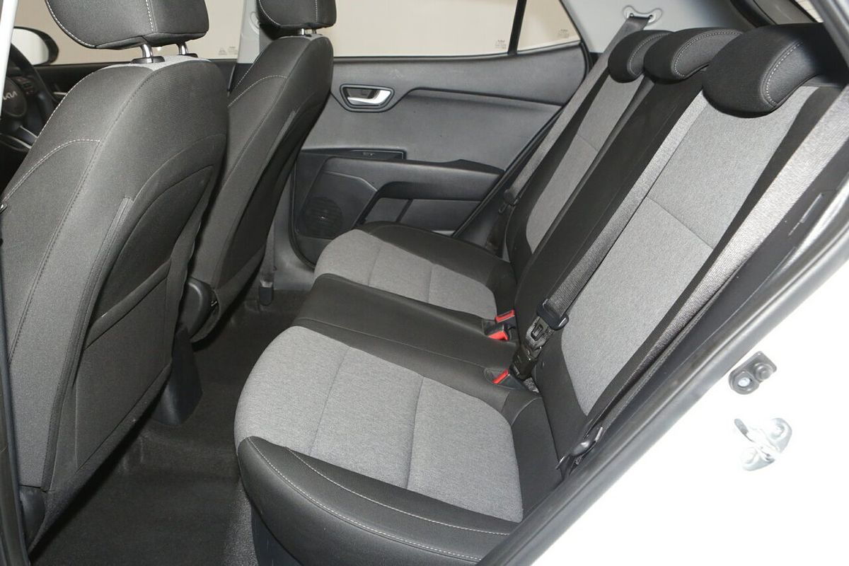 2024 Kia Stonic S YB