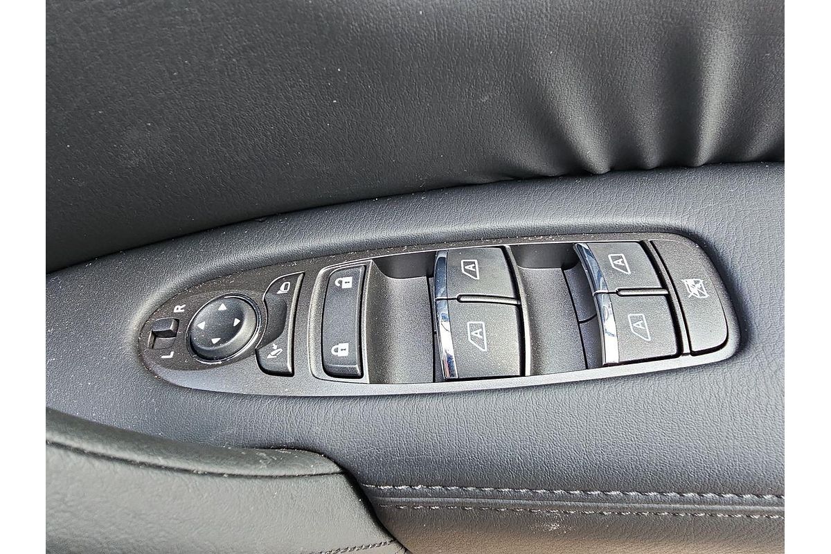 2024 Nissan Patrol Ti Y62