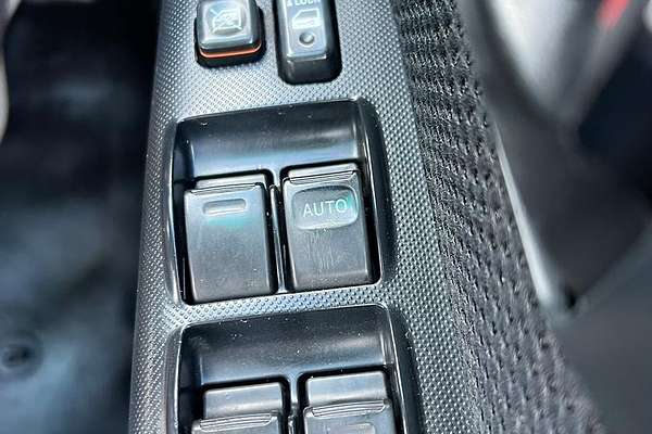 2015 Toyota Hilux SR KUN26R 4X4