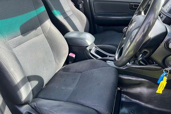 2015 Toyota Hilux SR KUN26R 4X4