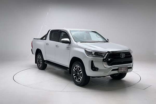 2023 Toyota Hilux SR5 GUN126R 4X4