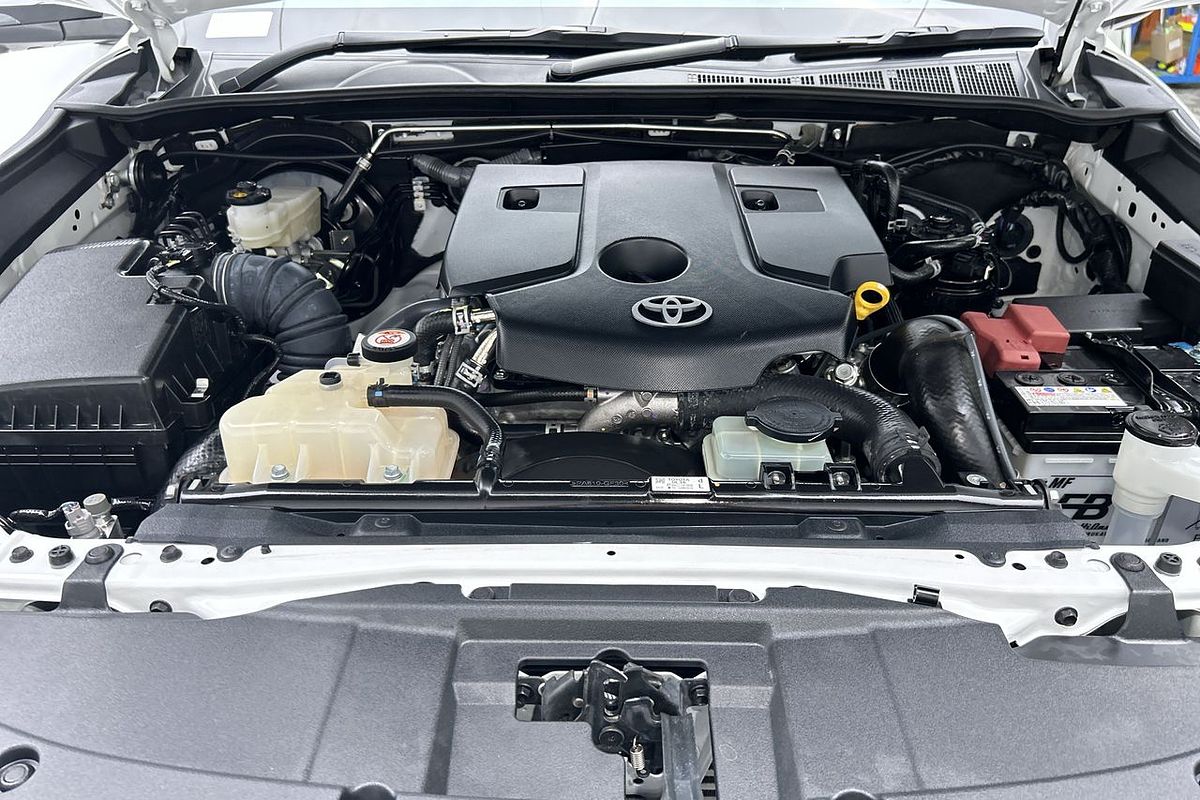 2023 Toyota Hilux SR5 GUN126R 4X4