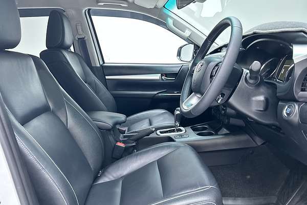 2023 Toyota Hilux SR5 GUN126R 4X4
