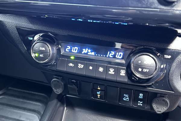 2023 Toyota Hilux SR5 GUN126R 4X4