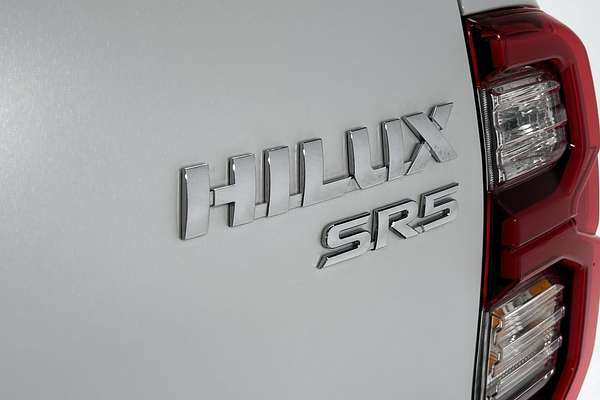 2023 Toyota Hilux SR5 GUN126R 4X4