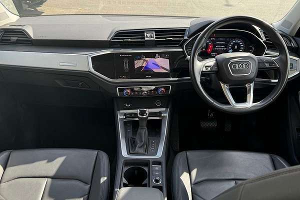 2023 Audi Q3 35 TFSI S line F3