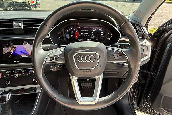 2023 Audi Q3 35 TFSI S line F3