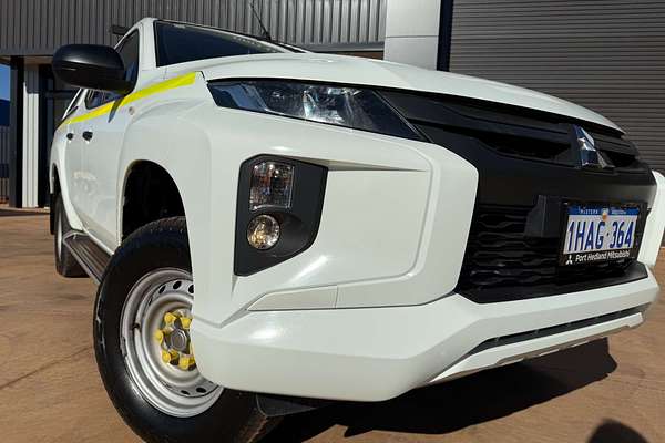 2019 Mitsubishi Triton GLX+ MR 4X4