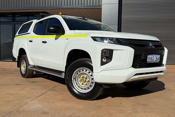2019 Mitsubishi Triton GLX+ MR 4X4