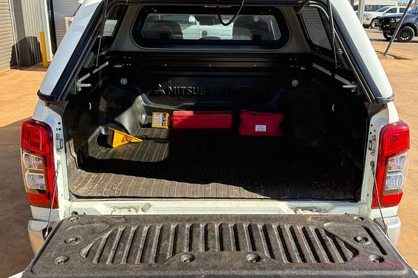 2019 Mitsubishi Triton GLX+ MR 4X4