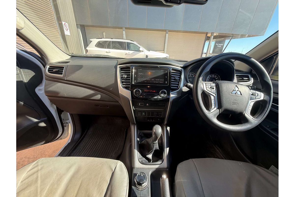 2019 Mitsubishi Triton GLX+ MR 4X4