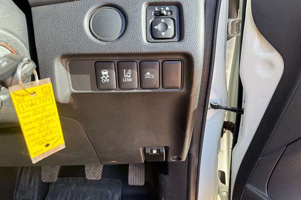 2019 Mitsubishi Triton GLX+ MR 4X4