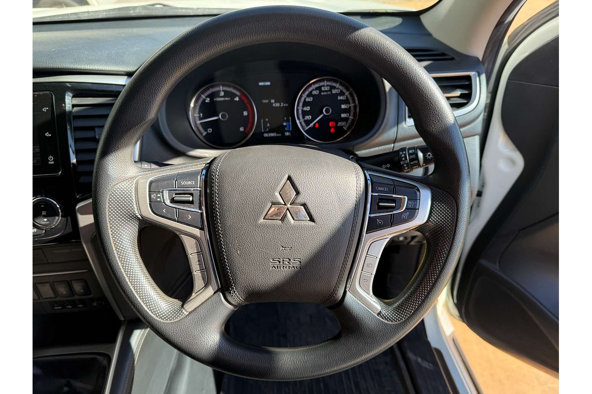 2019 Mitsubishi Triton GLX+ MR 4X4