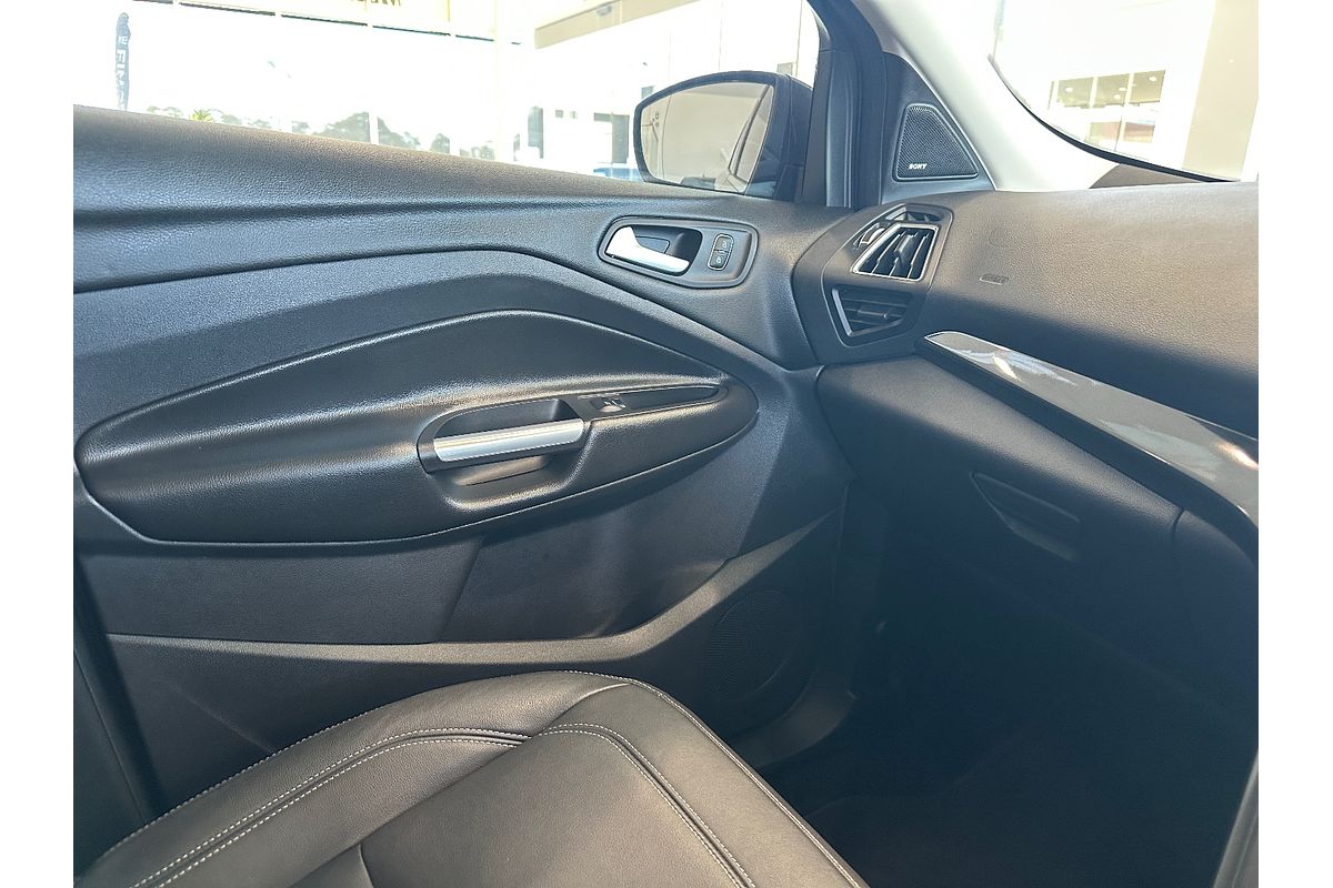 2019 Ford Escape Titanium ZG