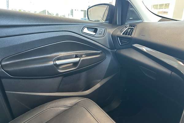 2019 Ford Escape Titanium ZG