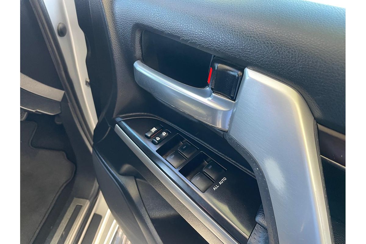 2020 Toyota Landcruiser VX VDJ200R