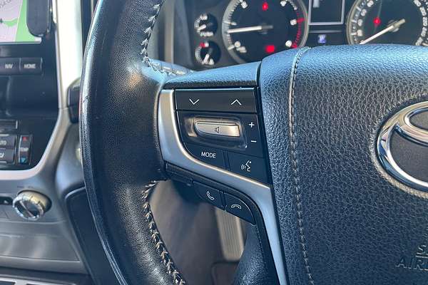 2020 Toyota Landcruiser VX VDJ200R