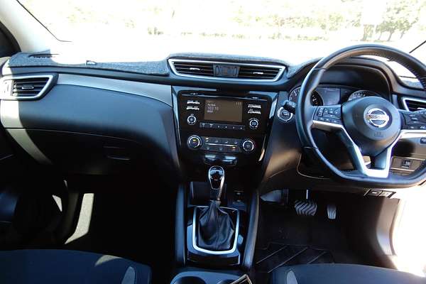 2017 Nissan QASHQAI ST J11