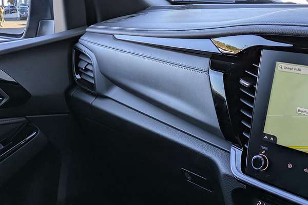 2025 Isuzu MU-X LS-T
