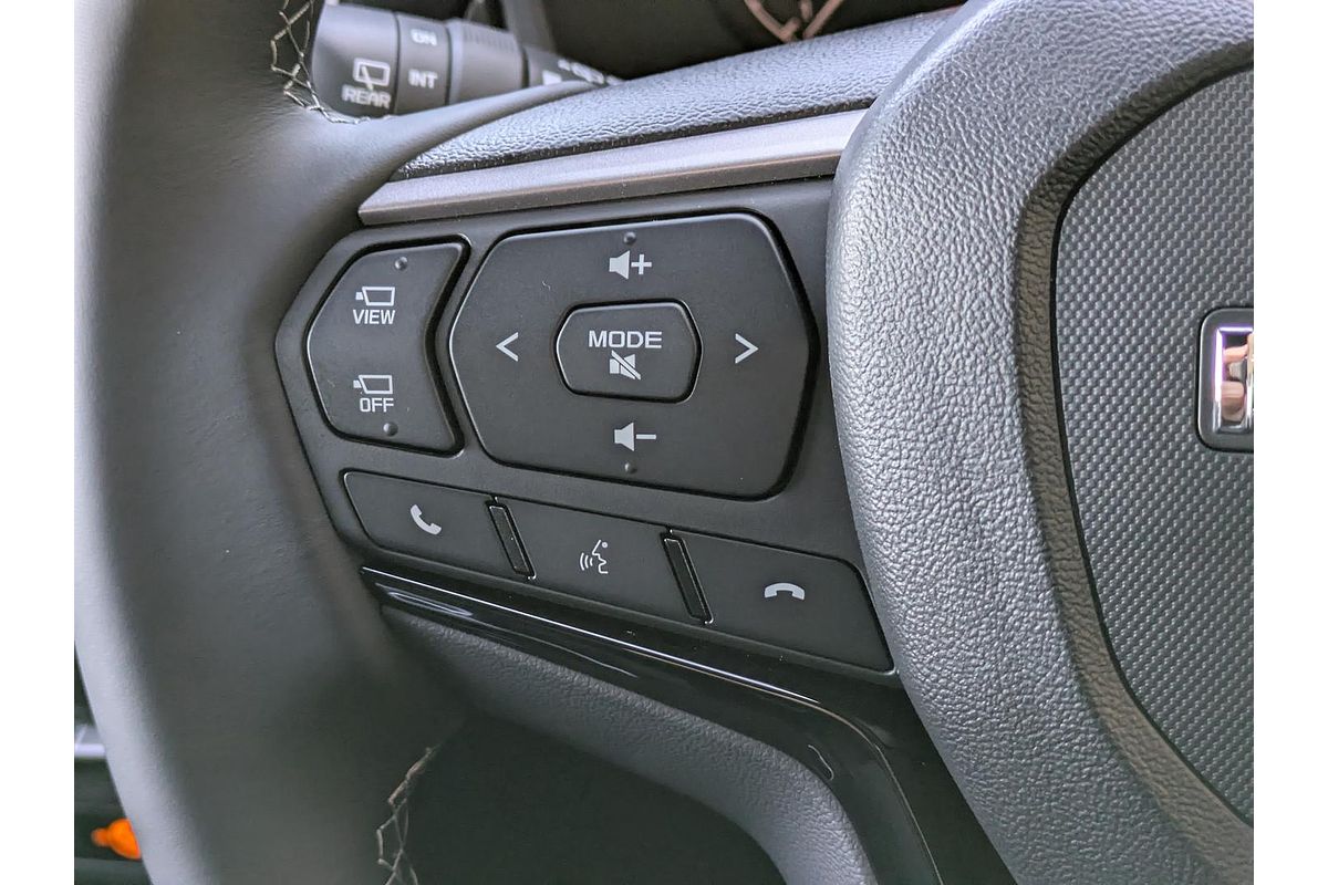 2025 Isuzu MU-X LS-T