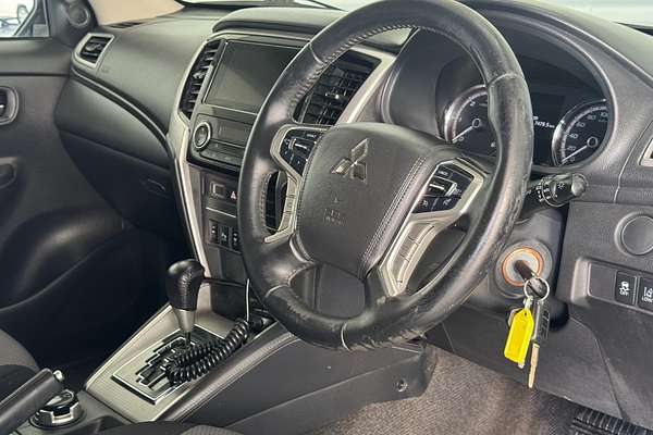 2020 Mitsubishi Triton GLX-R MR 4X4
