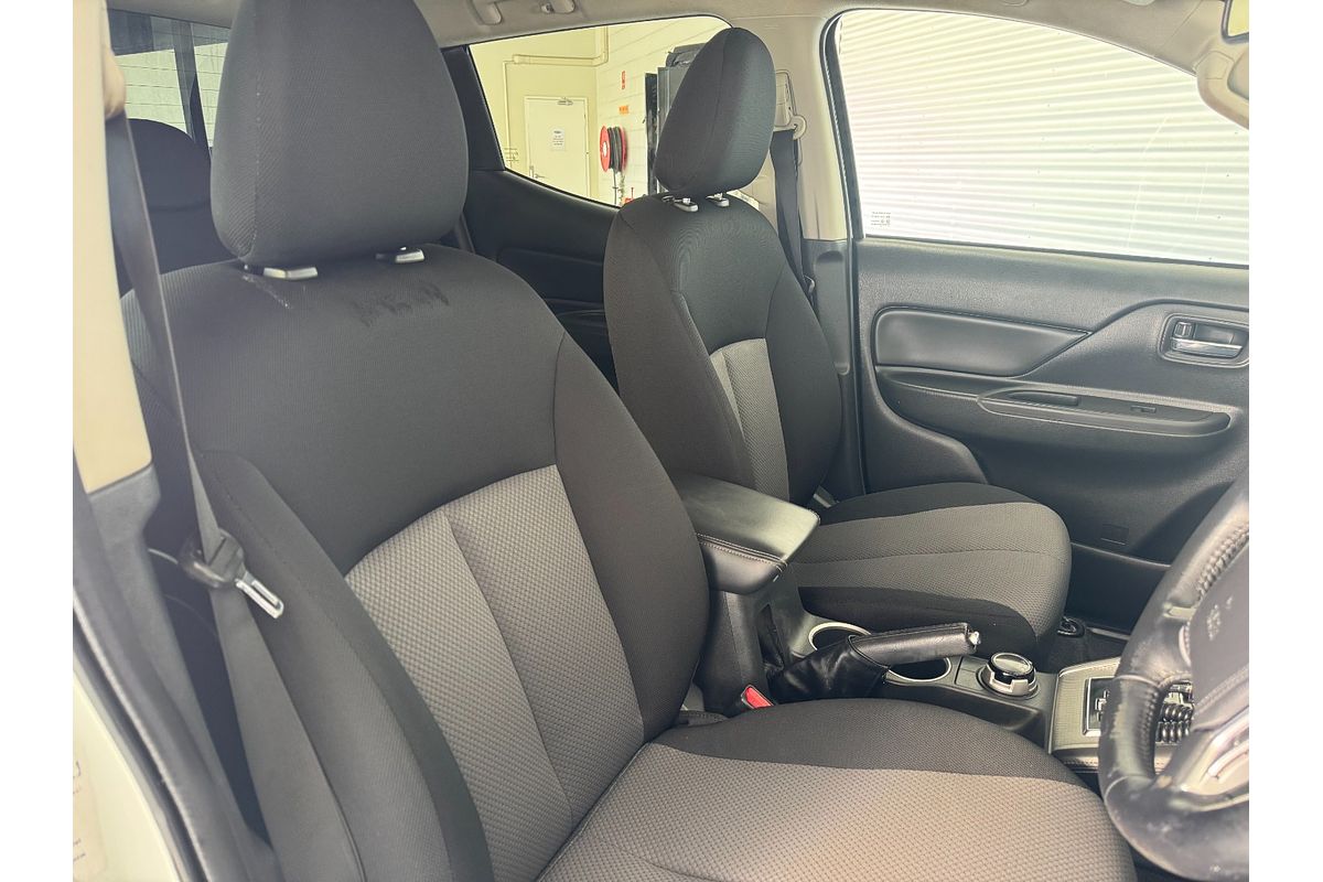 2020 Mitsubishi Triton GLX-R MR 4X4
