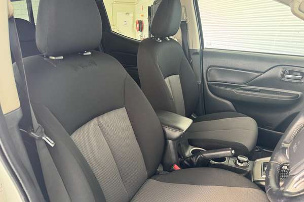 2020 Mitsubishi Triton GLX-R MR 4X4