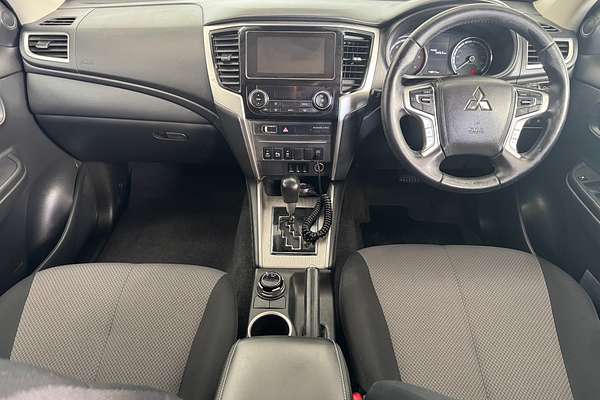 2020 Mitsubishi Triton GLX-R MR 4X4