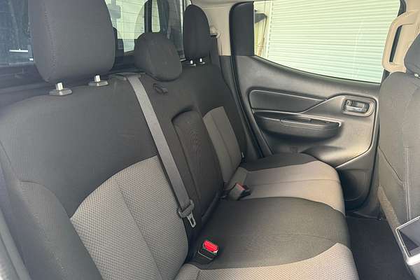 2020 Mitsubishi Triton GLX-R MR 4X4
