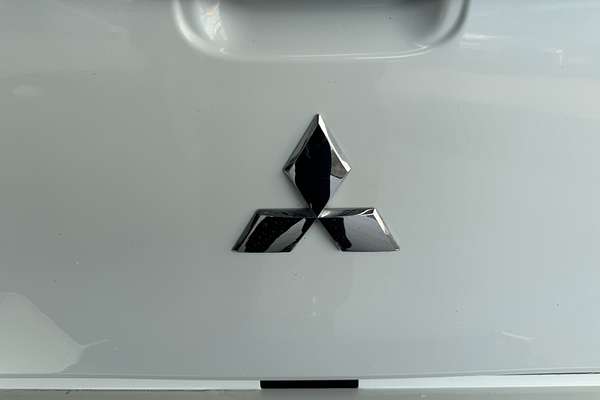 2020 Mitsubishi Triton GLX-R MR 4X4