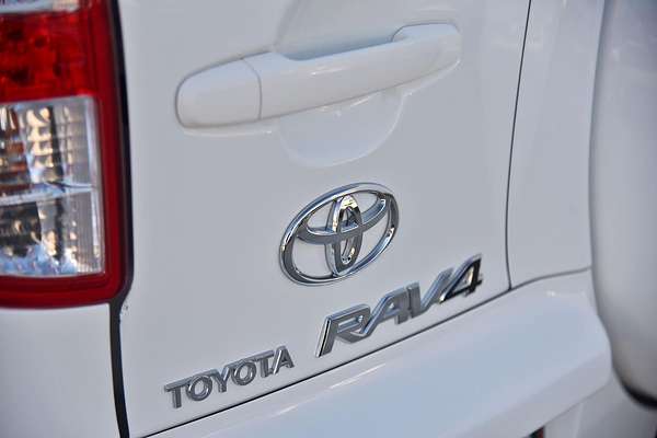 2010 Toyota RAV4 CV ACA33R