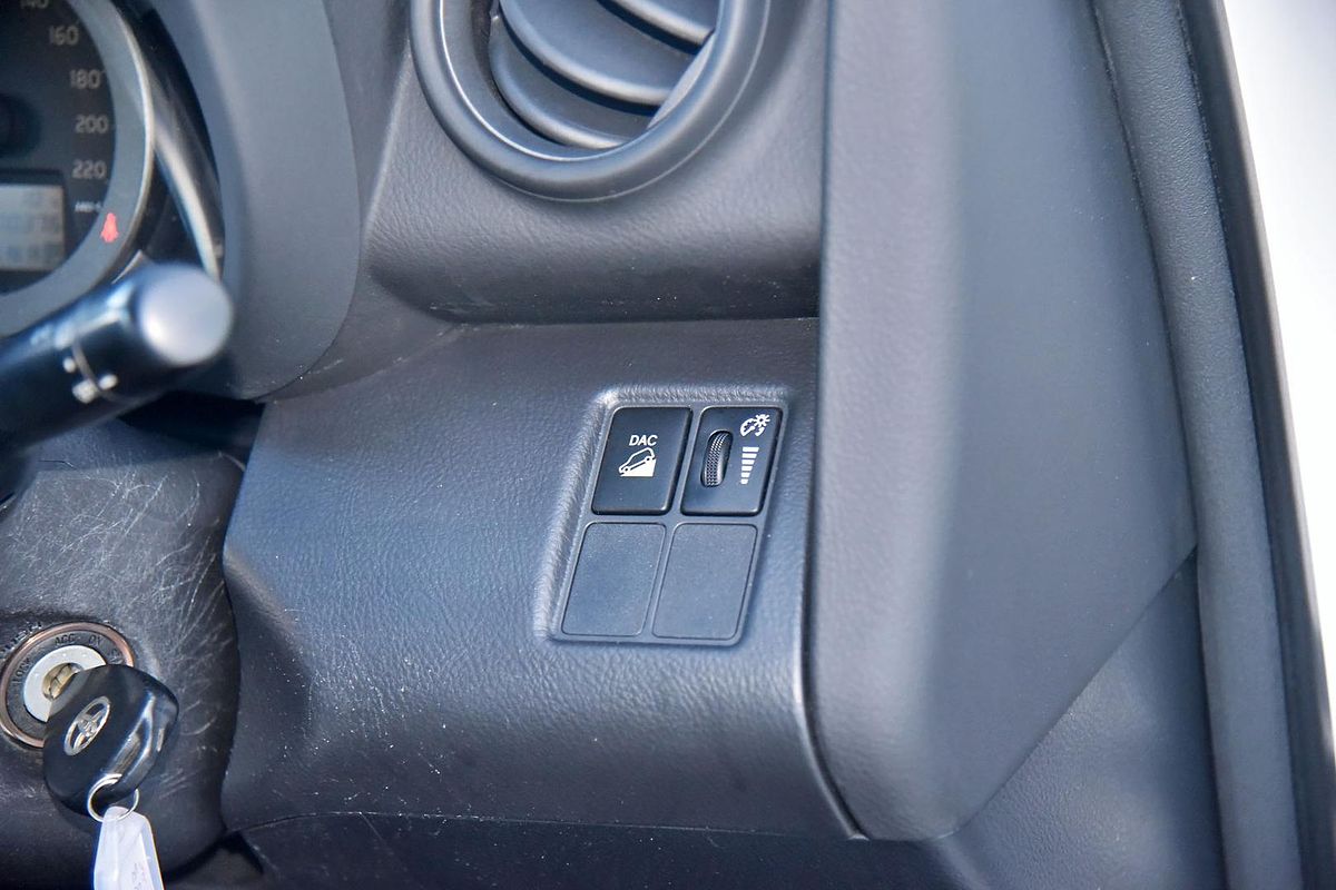 2010 Toyota RAV4 CV ACA33R