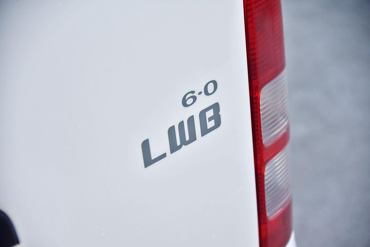 2018 Toyota Hiace KDH201R LWB