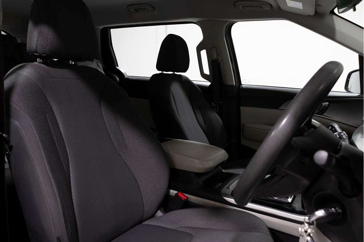 2021 Kia Carnival S KA4