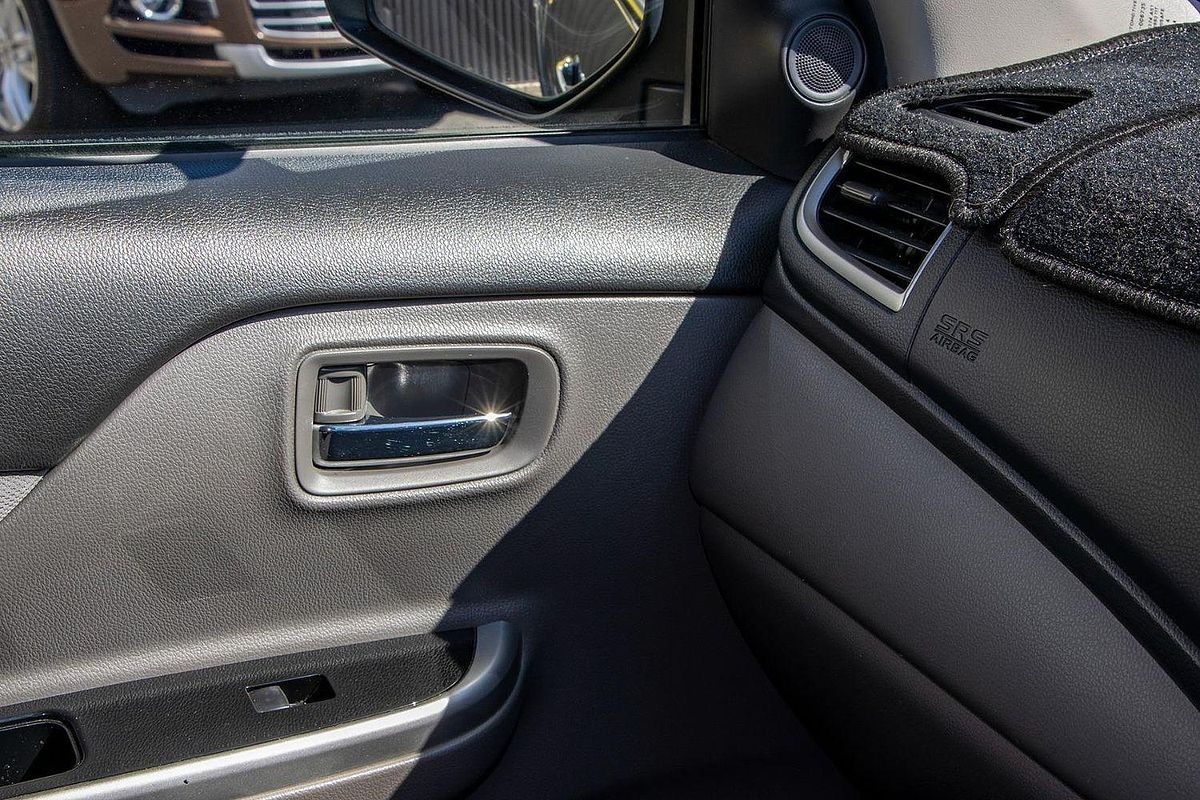 2015 Mitsubishi Triton GLS MQ 4X4